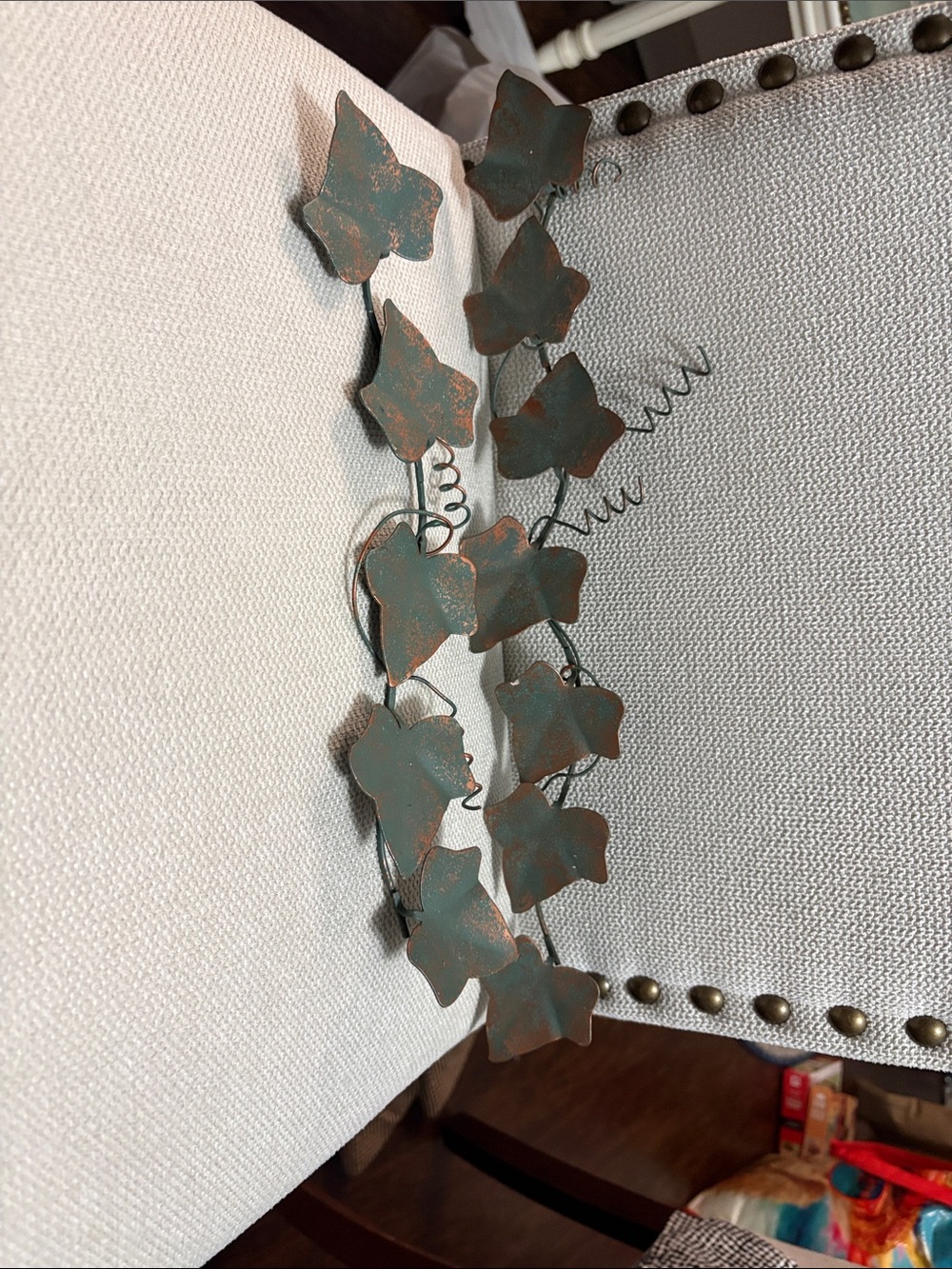 Distressed Green Metal Ivy Wall Accent